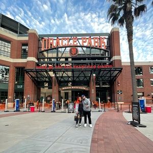 Meet your Posher, Desiree